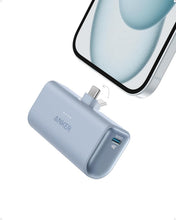 Cargar imagen en el visor de la galería, Anker Nano Power Bank con conector USB-C plegable incorporado, cargador portátil de 5,000 mAh de 22.5 W