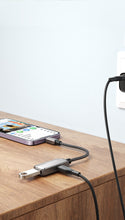 Cargar imagen en el visor de la galería, Mcdodo-2 in 1 OTG USB3.0 to Lightning Convertor (OTG+ Lightning) CA-2690