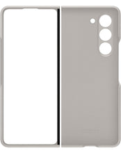 Cargar imagen en el visor de la galería, Samsung Galaxy - Funda de pie oficial con correa para Z Fold5