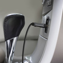 Cargar imagen en el visor de la galería, Monster - Cable Auxiliar con Micrófono Manos Libres 3Ft