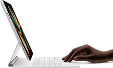 Cargar imagen en el visor de la galería, Apple Magic Keyboard for iPad Pro 11-inch