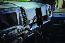 Cargar imagen en el visor de la galería, SCOSCHE MagicMount Pro Magnetic Phone/GPS 30W Power Delivery 3.0 Type-C + Type-A