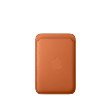 Cargar imagen en el visor de la galería, FineWoven Wallet
