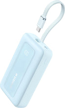 Cargar imagen en el visor de la galería, Anker Portable Charger, 10,000mAh 30W Power Bank cable integrado
