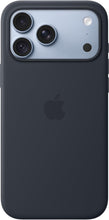 Cargar imagen en el visor de la galería, Apple iPhone 18 Pro Max Silicone Case with MagSafe
