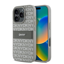 Cargar imagen en el visor de la galería, DKNY - IPHONE 16 PRO MAX - PU LEATHER BEIGE HARD CASE REPEAT TEXTURE PATTERN WITH TONAL STRIPE
