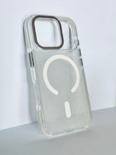 Cargar imagen en el visor de la galería, iPhone 17 Glitter MF
